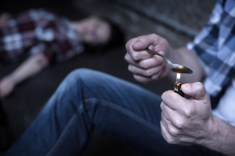 Heroin Overdose Signs and What to Do