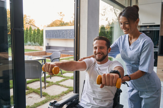 What to Expect from Rehab Center Amenities in Luxury CA